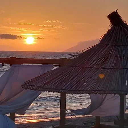 Villa Super Leisure Vila-plazhi San Pietro, Gjiri I Lalezit Plazhi San Pietro