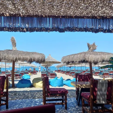 Super Leisure Vila-plazhi San Pietro, Gjiri I Lalezit Villa