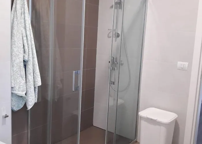 فيلة Super Leisure Vila-plazhi San Pietro, Gjiri I Lalezit *