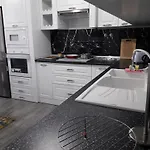 Villa Super Leisure Vila-plazhi San Pietro, Gjiri I Lalezit *