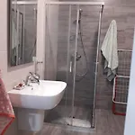 Super Leisure Vila-plazhi San Pietro, Gjiri I Lalezit Villa