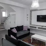 Super Leisure Vila-plazhi San Pietro, Gjiri I Lalezit Plazhi San Pietro