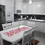 Super Leisure Vila-plazhi San Pietro, Gjiri I Lalezit Villa *