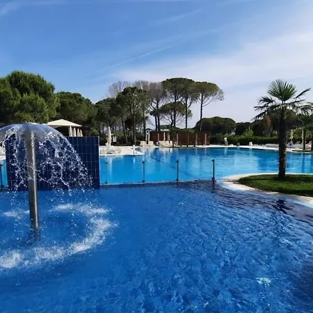 Super Leisure Vila-gjiri I Lalezit