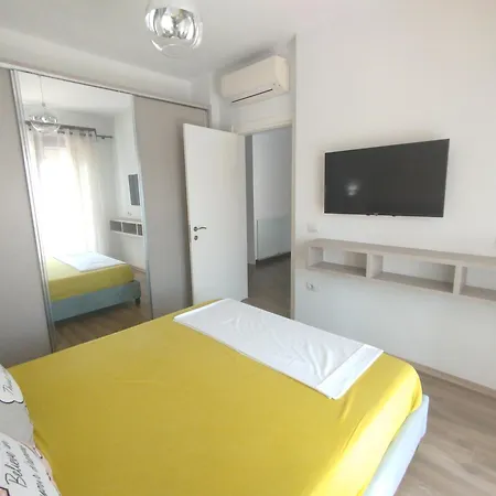 Super Leisure Vila-gjiri I Lalezit Plazhi San Pietro