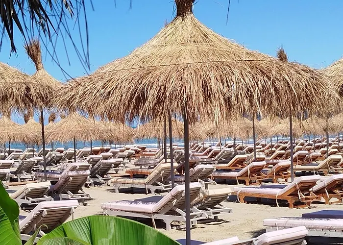 Villa Super Leisure Vila-plazhi San Pietro, Gjiri I Lalezit Plazhi San Pietro