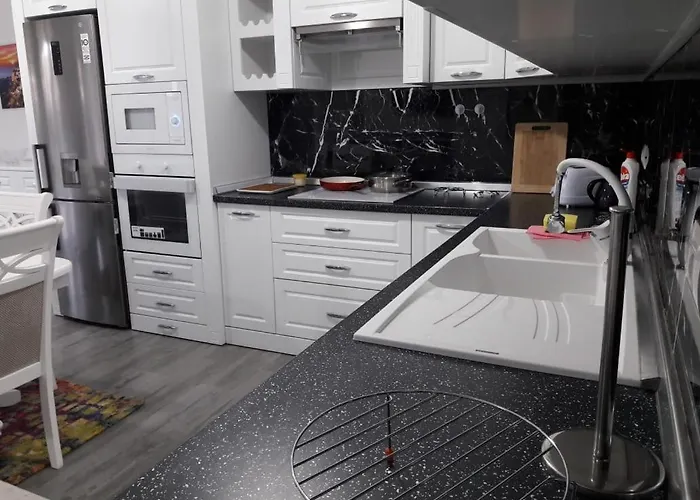 Вилла Super Leisure Vila-plazhi San Pietro, Gjiri I Lalezit *