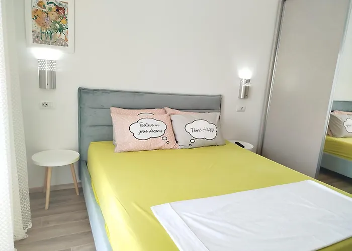 Villa Super Leisure Vila-plazhi San Pietro, Gjiri I Lalezit Plazhi San Pietro